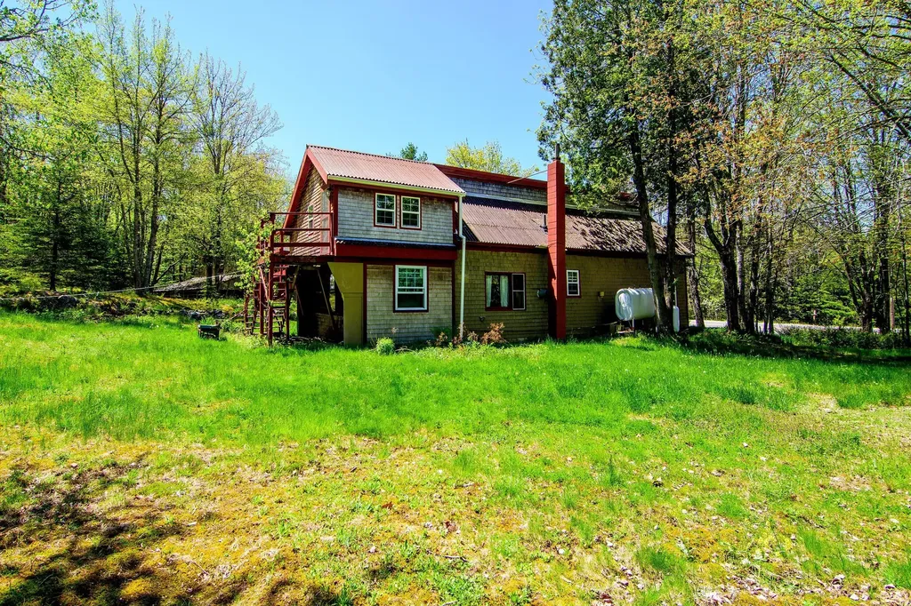 737 East Blue Hill Road Blue Hill ME 04614