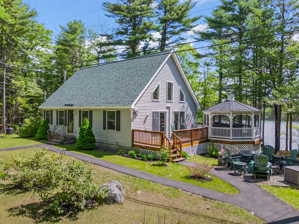63 Laurel Shore Drive Harpswell ME 04079