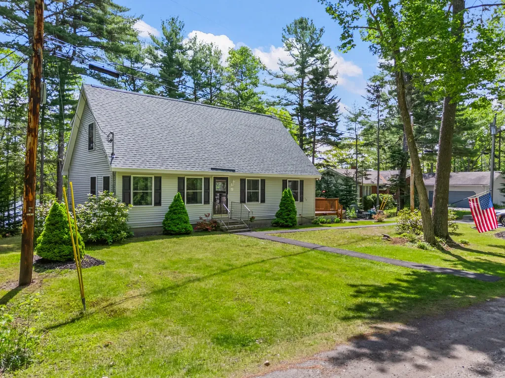 63 Laurel Shore Drive Harpswell ME 04079