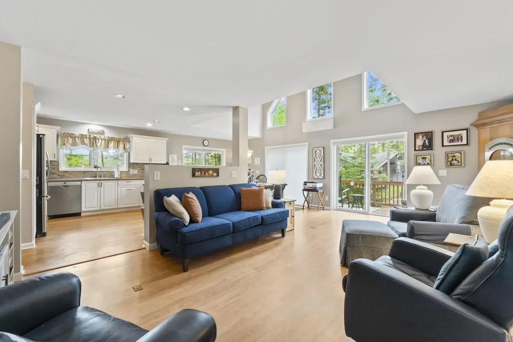 63 Laurel Shore Drive Harpswell ME 04079