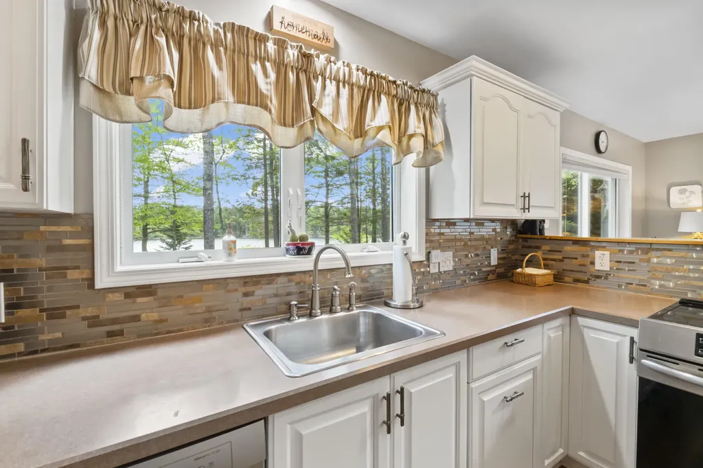 63 Laurel Shore Drive Harpswell ME 04079