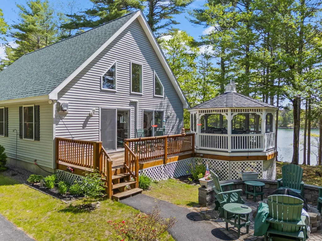 63 Laurel Shore Drive Harpswell ME 04079