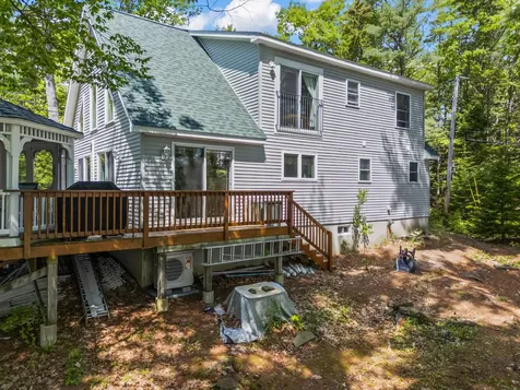 63 Laurel Shore Drive Harpswell ME 04079