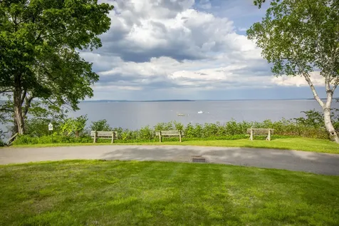 14 Auditorium Park Northport ME 04849