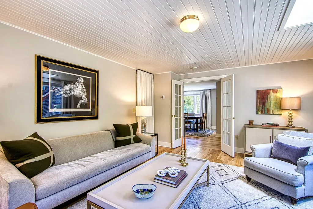 62 York Road Blue Hill ME 04614