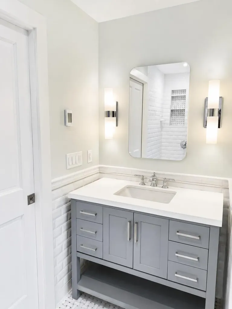 62 York Road Blue Hill ME 04614