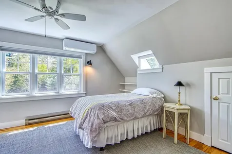 62 York Road Blue Hill ME 04614