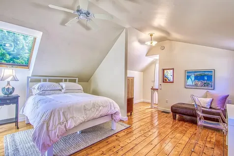 62 York Road Blue Hill ME 04614