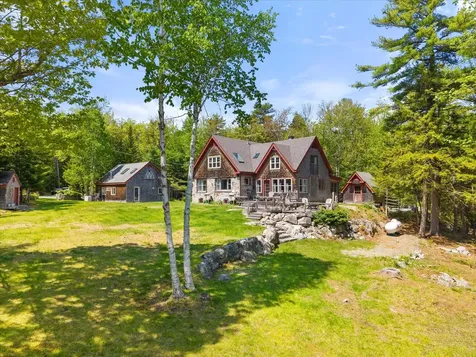 62 York Road Blue Hill ME 04614