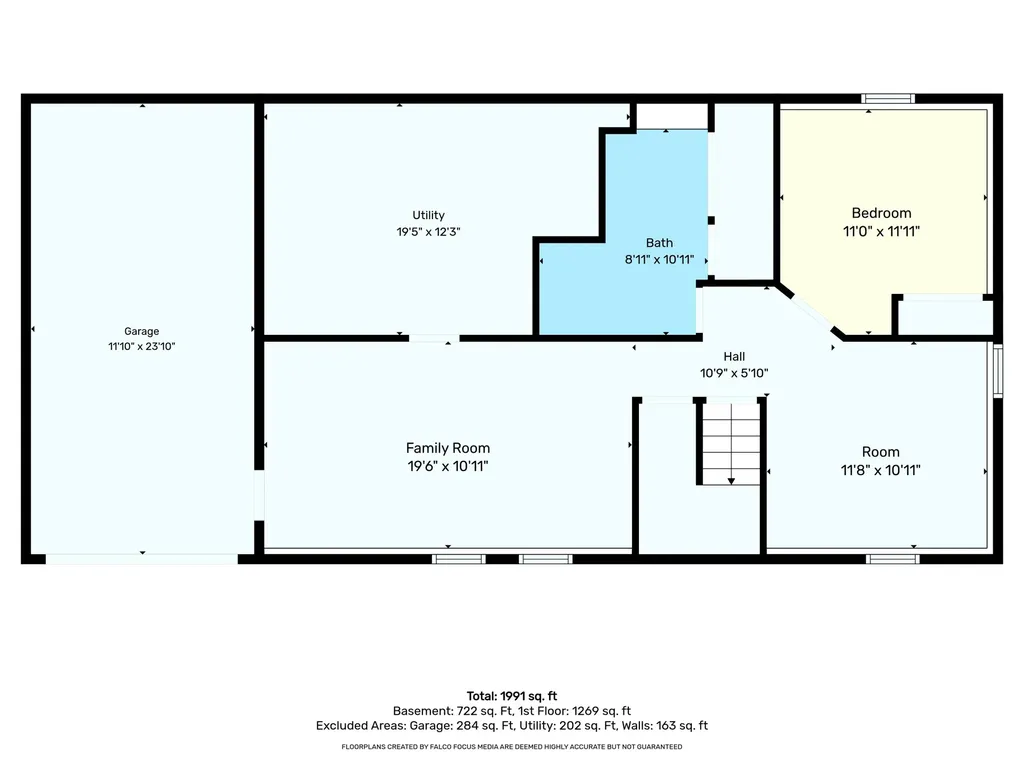 54 Mark Street Lewiston ME 04240