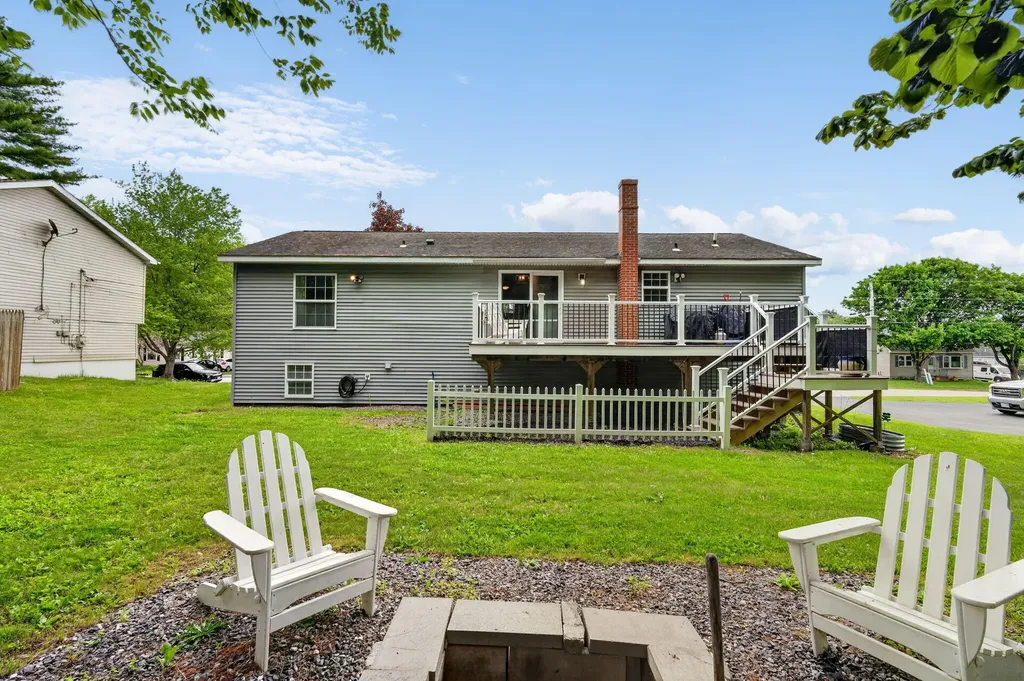 54 Mark Street Lewiston ME 04240