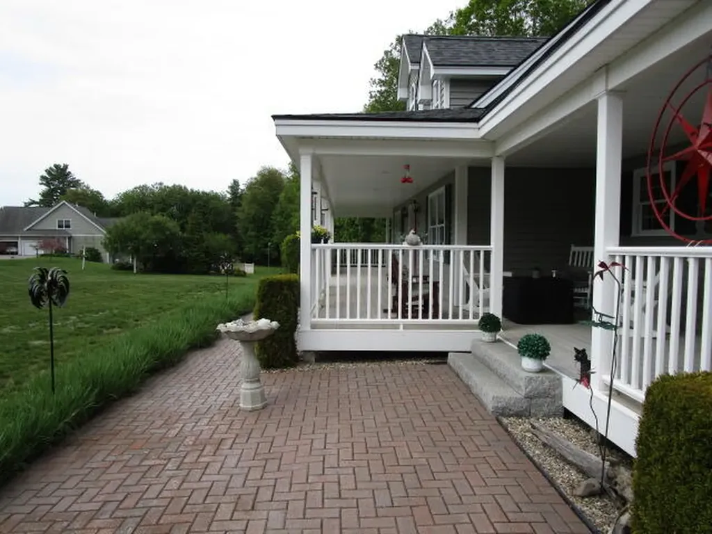 8 Dirigo Drive Scarborough ME 04074