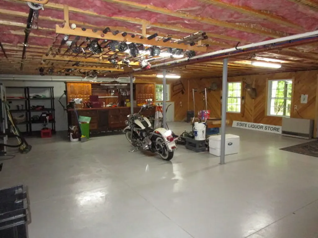 8 Dirigo Drive Scarborough ME 04074