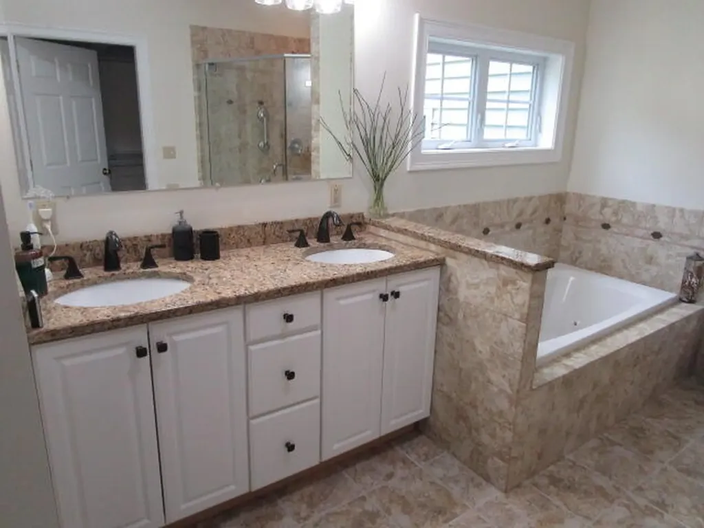 8 Dirigo Drive Scarborough ME 04074