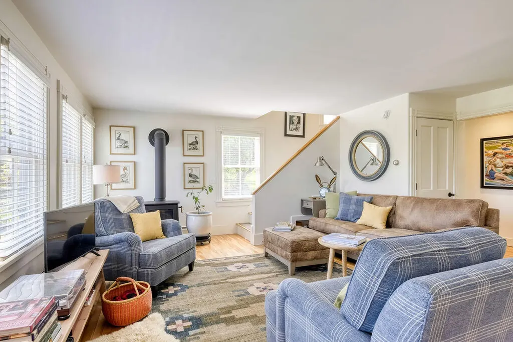 3 Old Quarry Road Stonington ME 04681