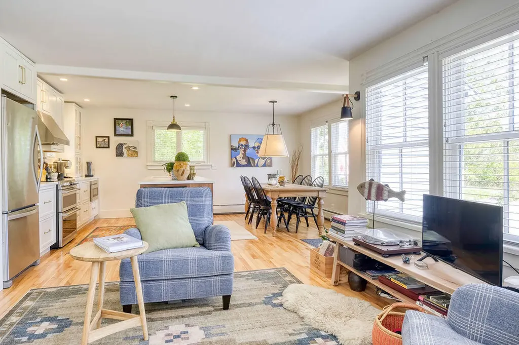 3 Old Quarry Road Stonington ME 04681