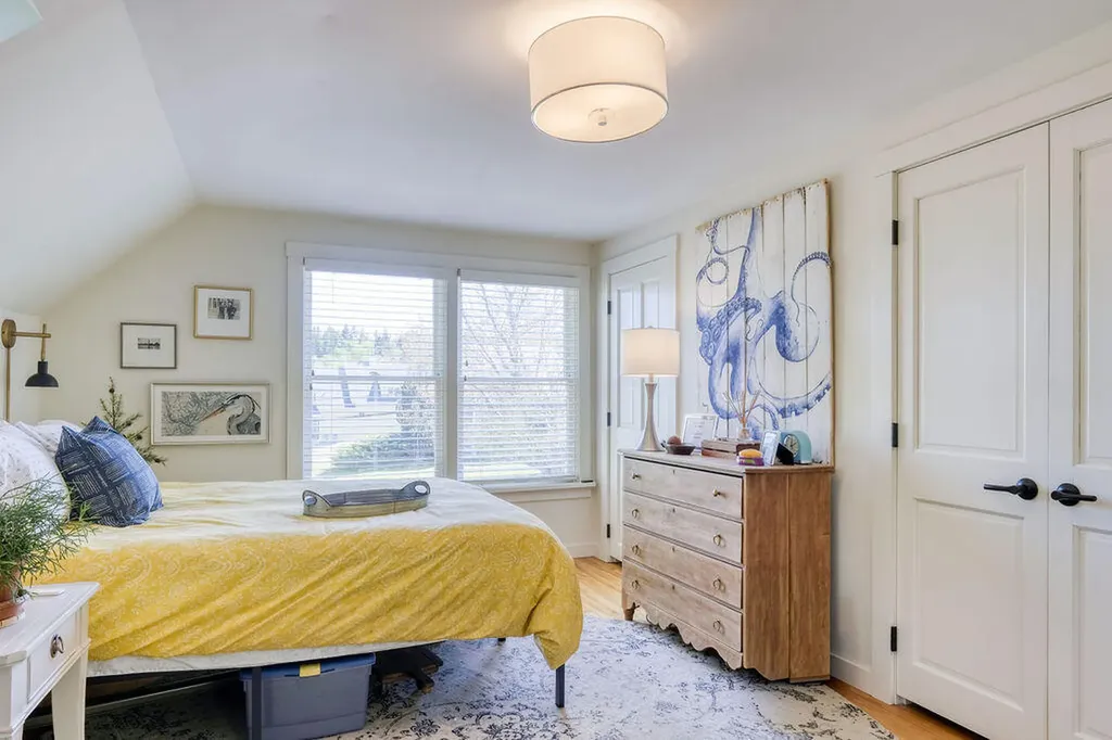 3 Old Quarry Road Stonington ME 04681