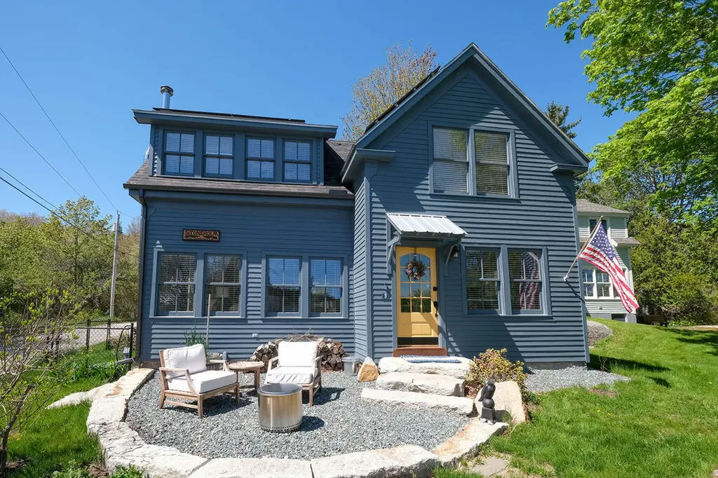 3 Old Quarry Road Stonington ME 04681