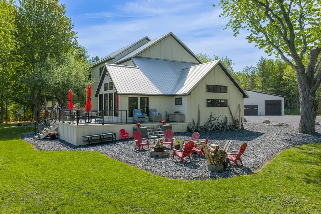96 Grove Street Newport ME 04953