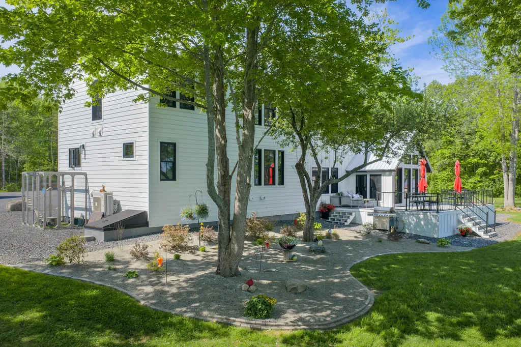 96 Grove Street Newport ME 04953