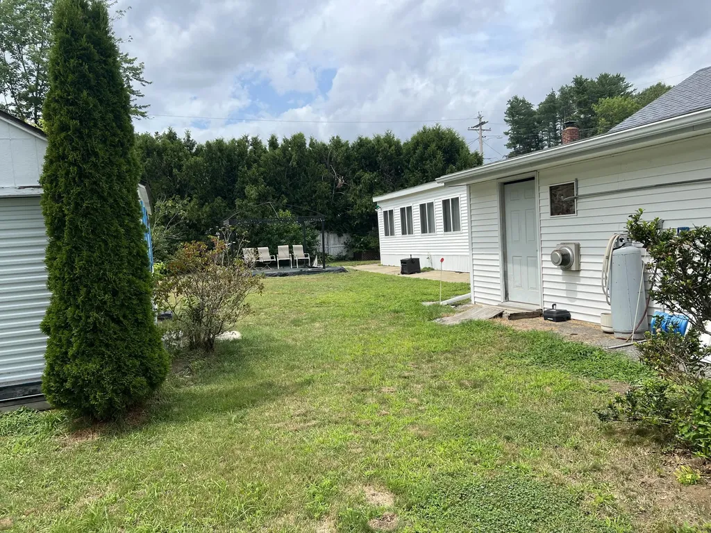 20 Nimitz Street Lewiston ME 04240