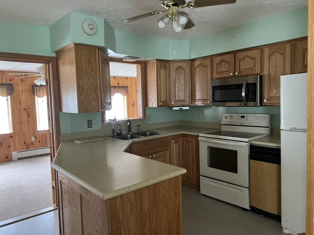 20 Nimitz Street Lewiston ME 04240