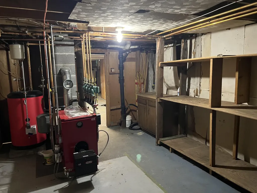 20 Nimitz Street Lewiston ME 04240