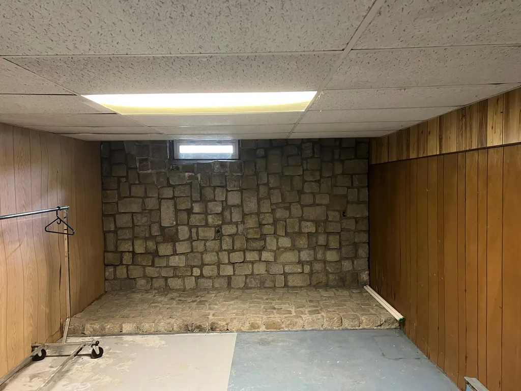 20 Nimitz Street Lewiston ME 04240