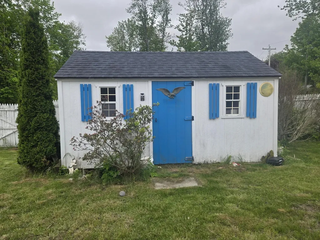 20 Nimitz Street Lewiston ME 04240