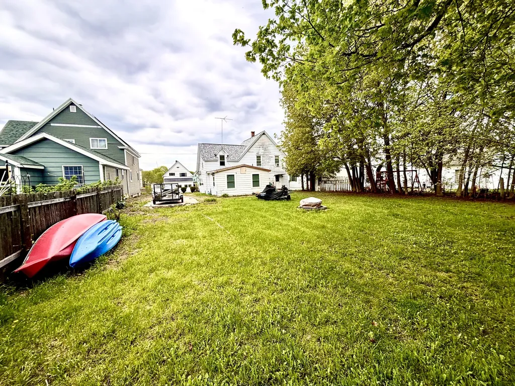 94 Lincoln Street Millinocket ME 04462
