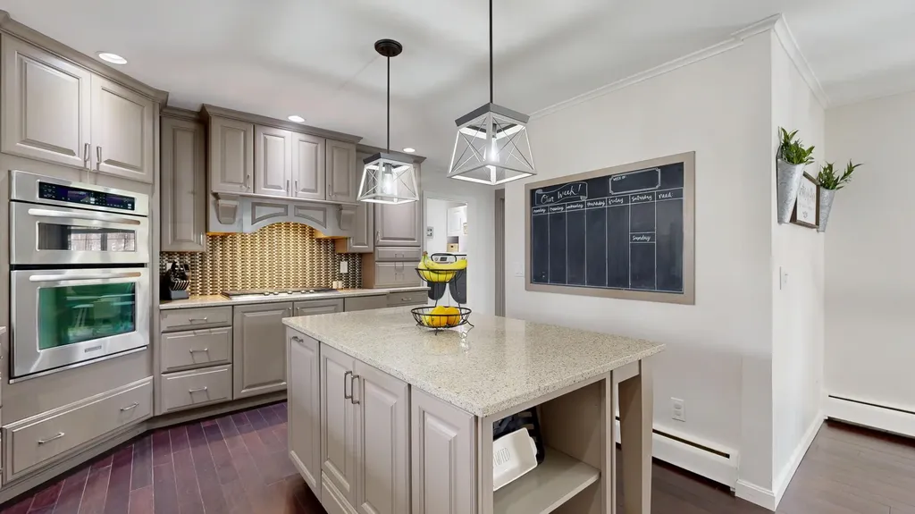 16 Robinson Gardens Lewiston ME 04240