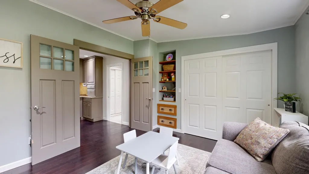 16 Robinson Gardens Lewiston ME 04240