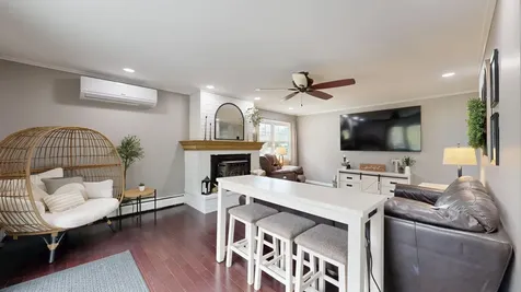 16 Robinson Gardens Lewiston ME 04240