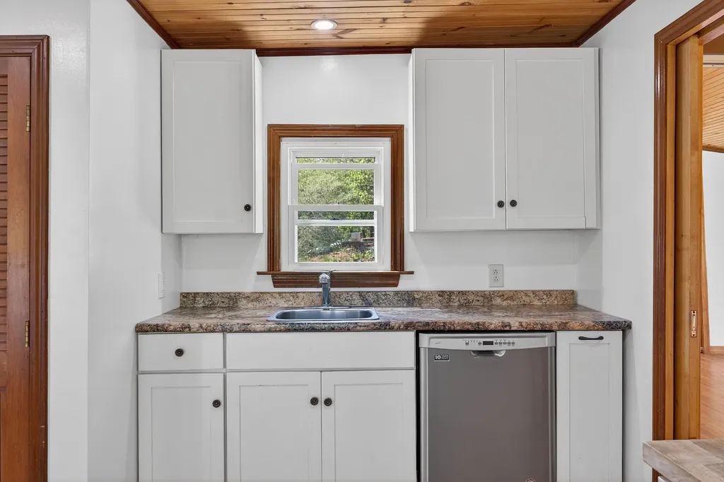 40 Knubble Road Georgetown ME 04548