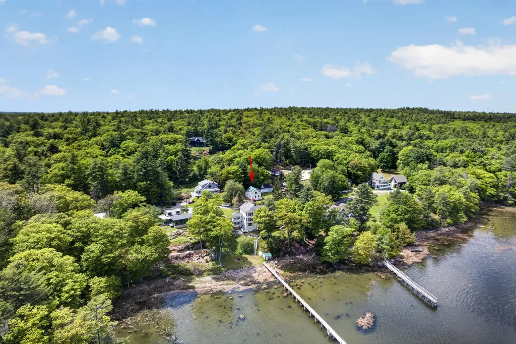 40 Knubble Road Georgetown ME 04548