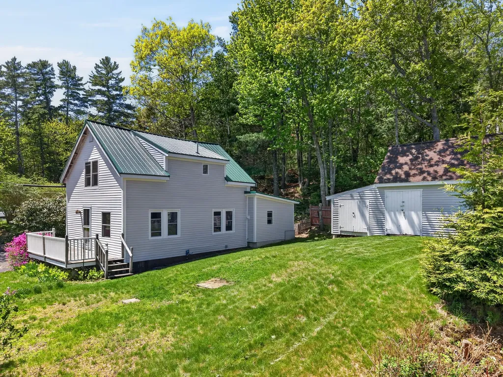 40 Knubble Road Georgetown ME 04548