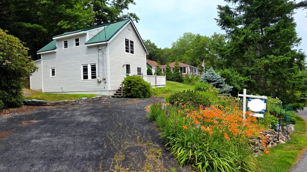 40 Knubble Road Georgetown ME 04548