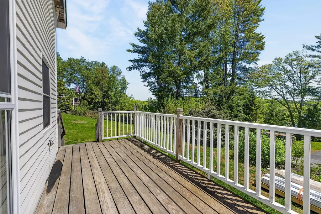 40 Knubble Road Georgetown ME 04548