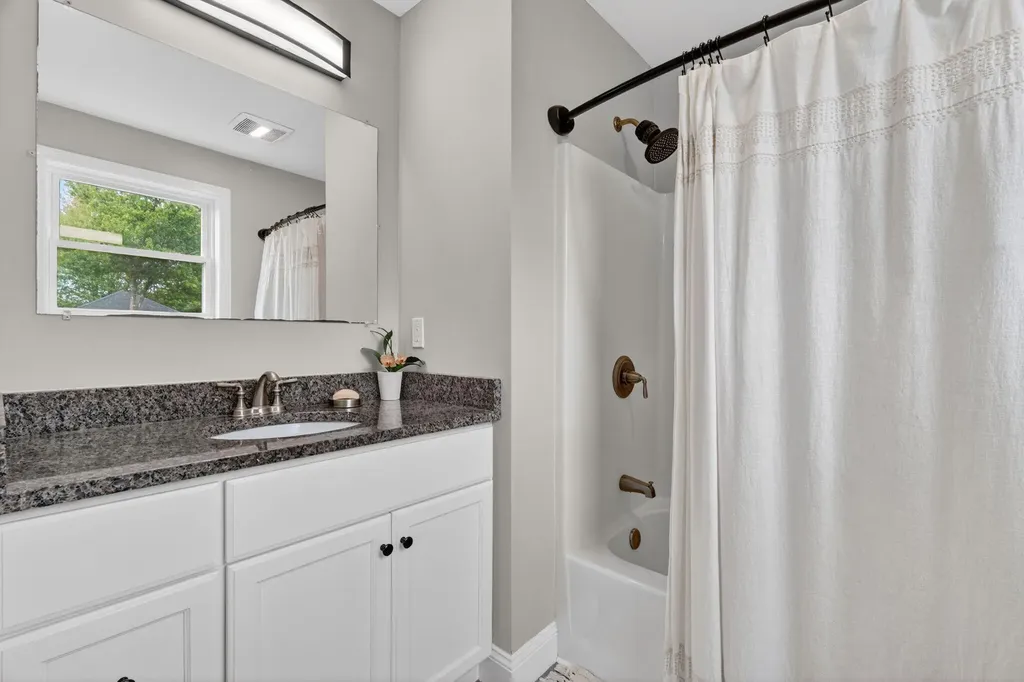 94 Tucker Avenue Portland ME 04103