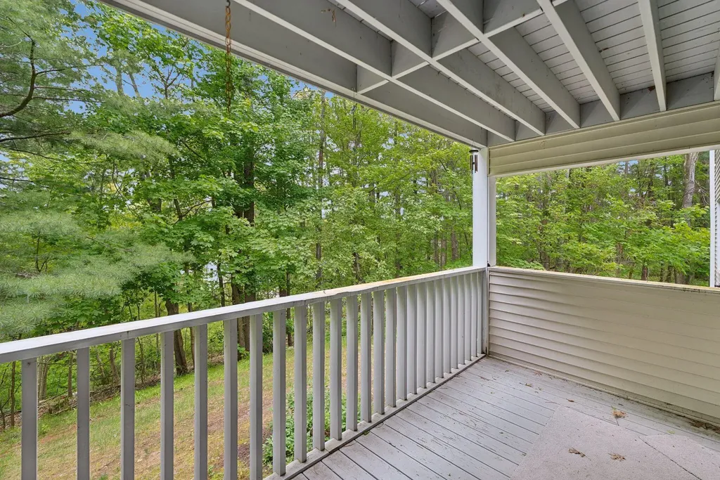 2 Schooner Ridge Road Bath ME 04530
