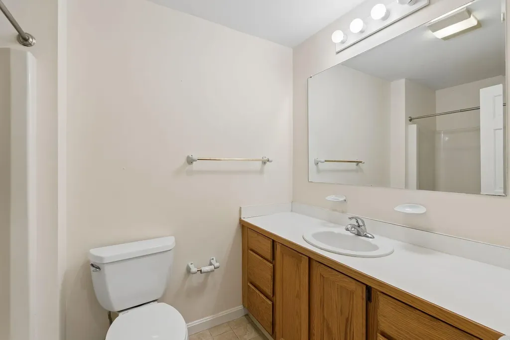 2 Schooner Ridge Road Bath ME 04530