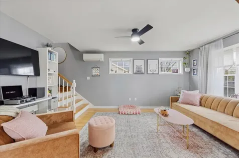 8 Fairfield Road Scarborough ME 04074
