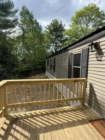 86 Reservoir Road Paris ME 04281
