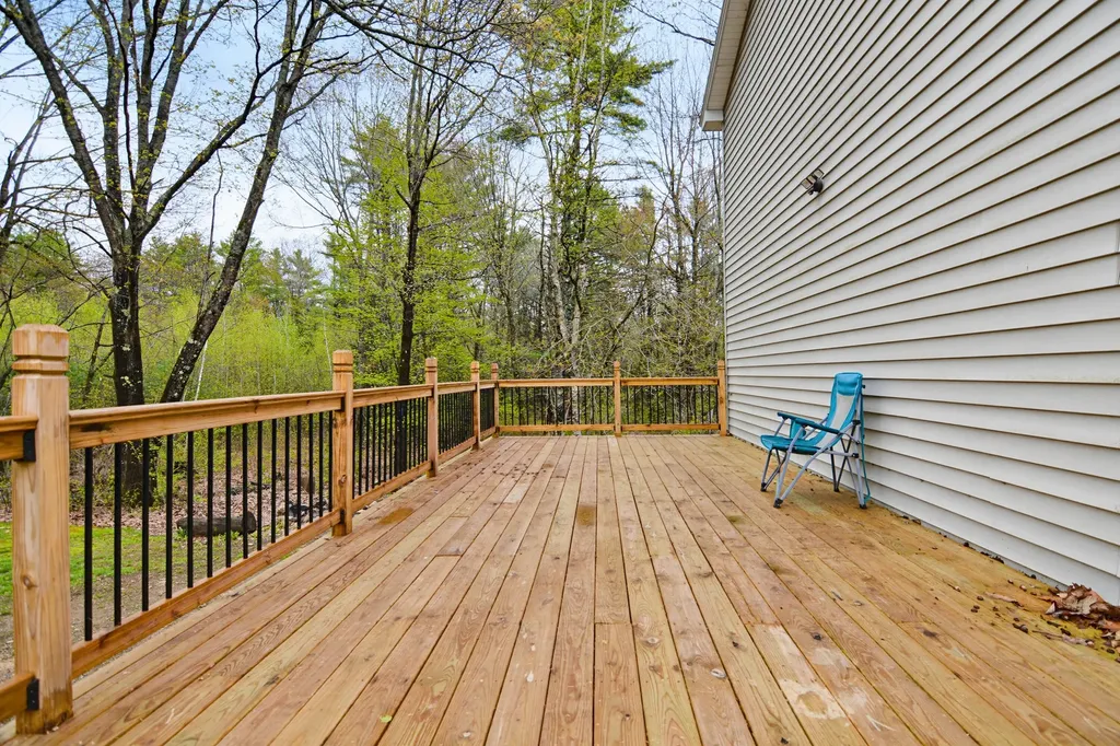 927 Ridge Road Windsor ME 04363