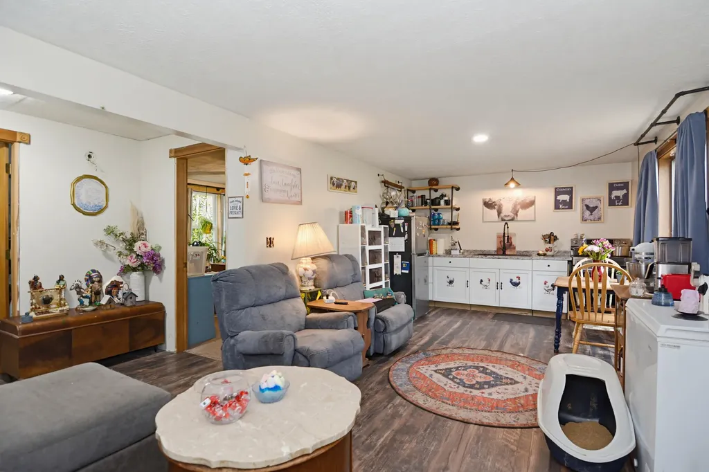 927 Ridge Road Windsor ME 04363
