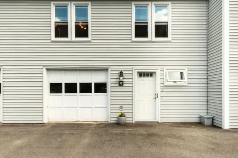 801 Us Route 1 York ME 03909