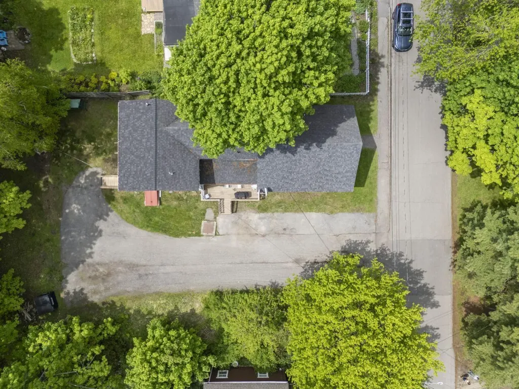 30 Chestnut Street Rockland ME 04841
