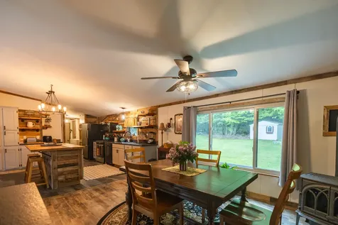 71 Kyle Lane Auburn ME 04210