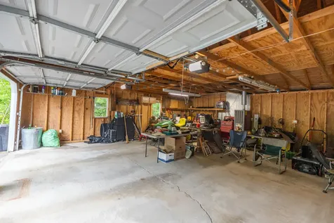 71 Kyle Lane Auburn ME 04210