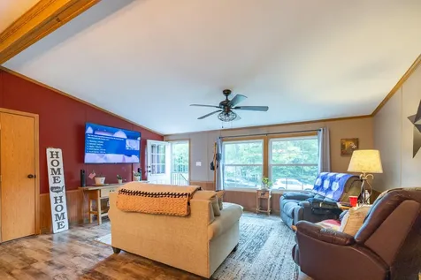 71 Kyle Lane Auburn ME 04210
